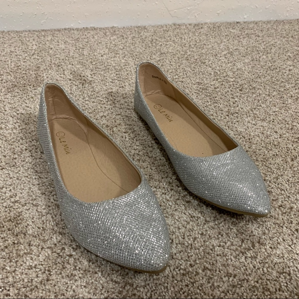 {Le Miu} Silver Flats